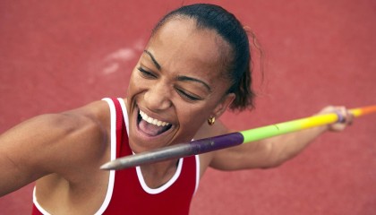 开云体育-《王者荣耀季中冠军赛，战场硝烟四起》，王者荣耀夏季赛冠军杯